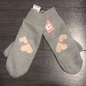 Aritzia | Main Character Mittens